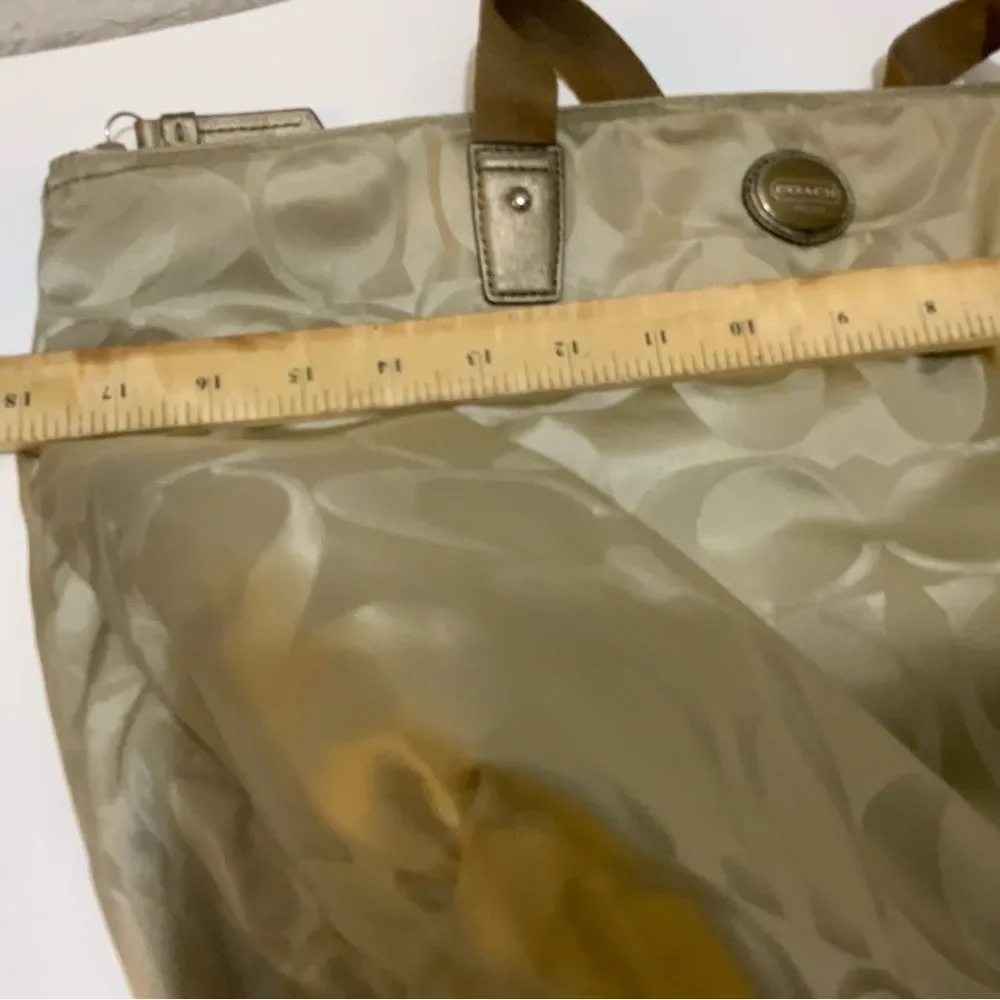 Coach tan signature Satin large Tote bag and matching removable wallet - Picture 11 of 11